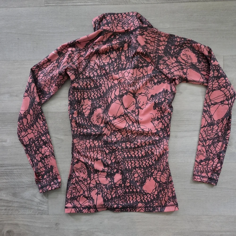 Nike Pro 1/2 Zip Pink and Gray Design Athletic Top